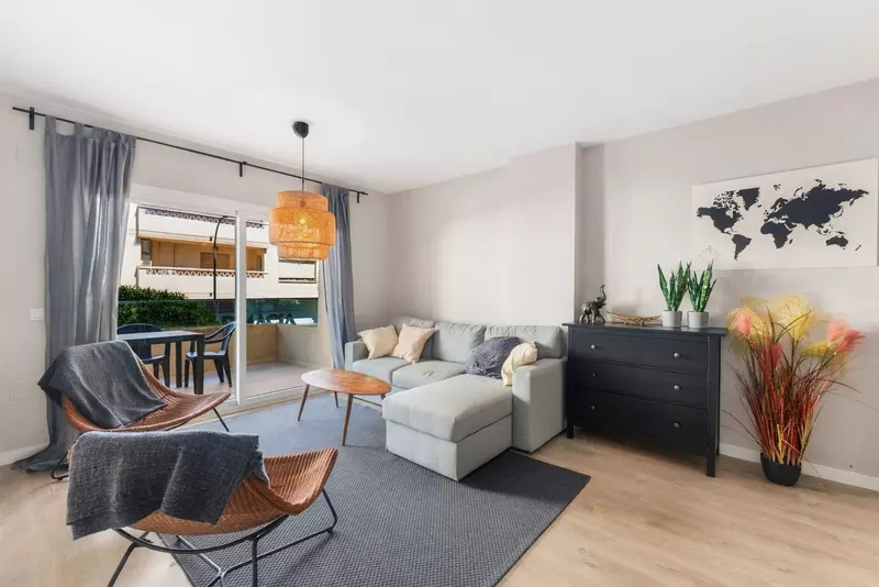 Middle Floor Apartment in Nueva Andalucía