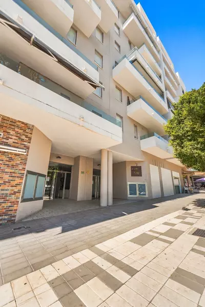 Middle Floor Apartment in Nueva Andalucía