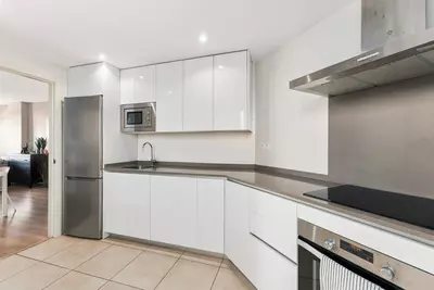 Middle Floor Apartment in Nueva Andalucía