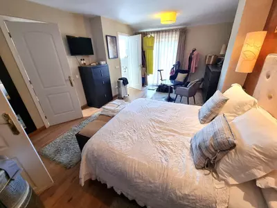 Top Floor Apartment in Estepona