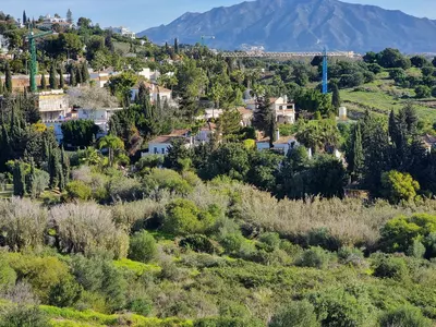 Top Floor Apartment in Estepona