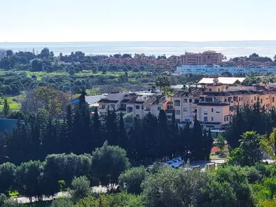 Top Floor Apartment in Estepona