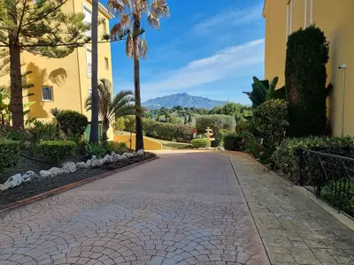 Top Floor Apartment in Estepona