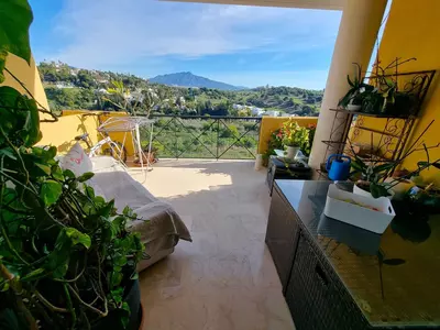 Top Floor Apartment in Estepona