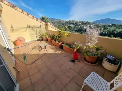 Top Floor Apartment in Estepona