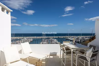 Penthouse in Puerto Banús