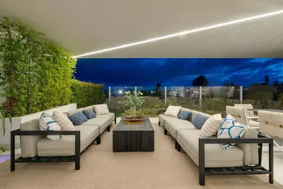 Semi-Detached House in Nueva Andalucía