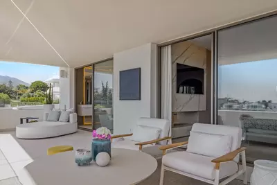 Semi-Detached House in Nueva Andalucía