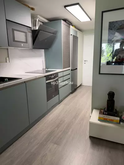 Middle Floor Apartment in Estepona