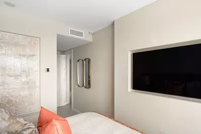 Middle Floor Apartment in Estepona