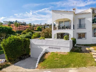 Ground Floor Apartment in El Paraiso