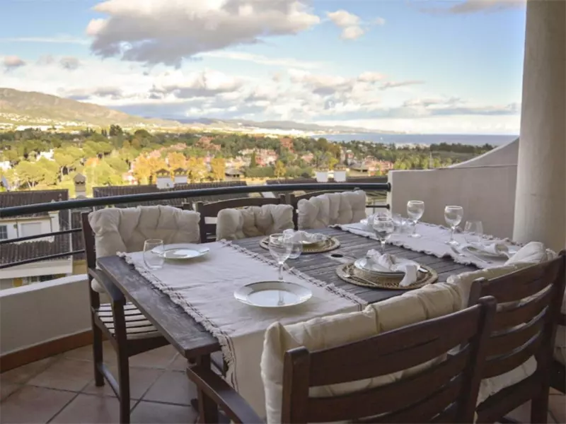 Middle Floor Apartment in Marbella