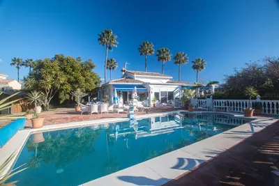 Finca - Cortijo in Estepona