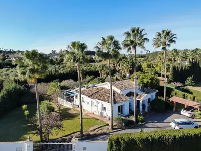 Finca - Cortijo in Estepona