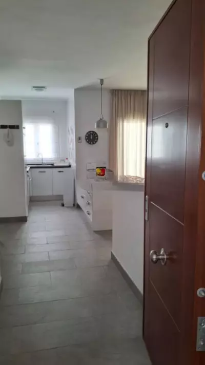 Middle Floor Apartment in Estepona