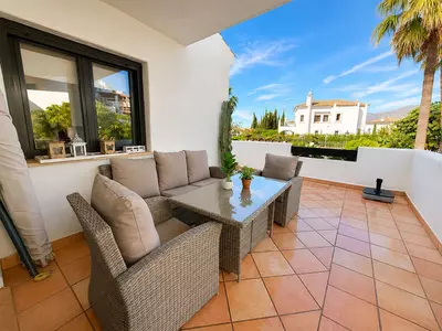 Middle Floor Apartment in Selwo