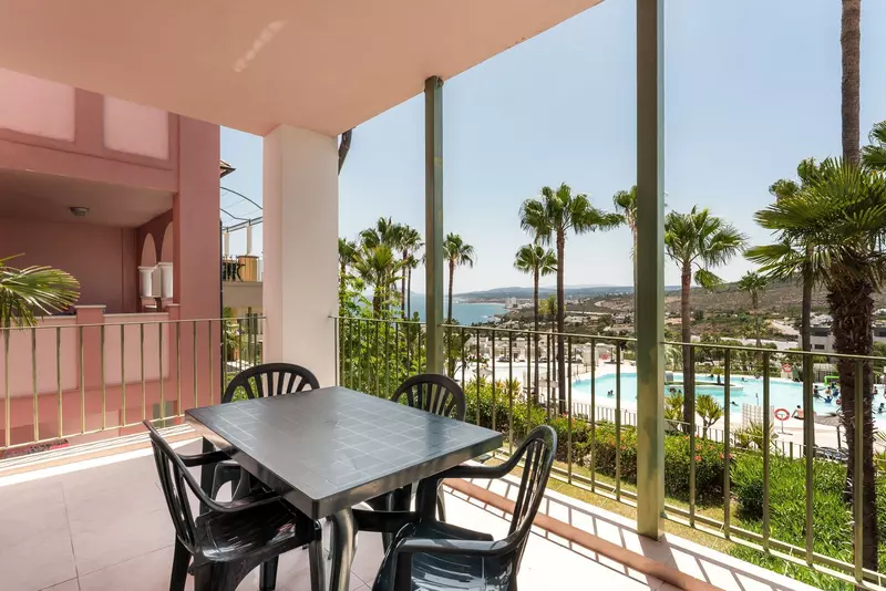 Middle Floor Apartment in Manilva
