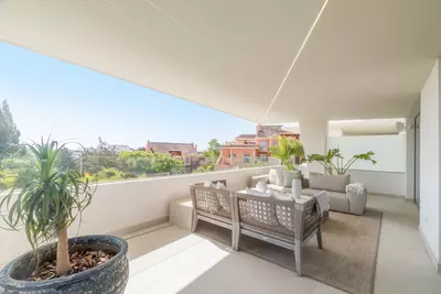 Detached Villa in Nueva Andalucía