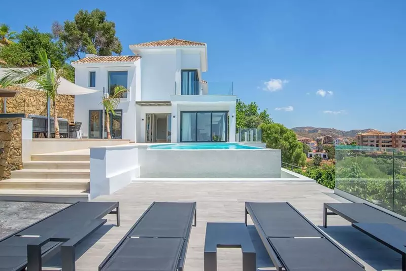 Detached Villa in Elviria