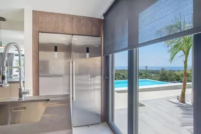 Detached Villa in Elviria