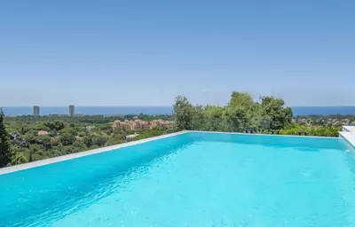 Detached Villa in Elviria