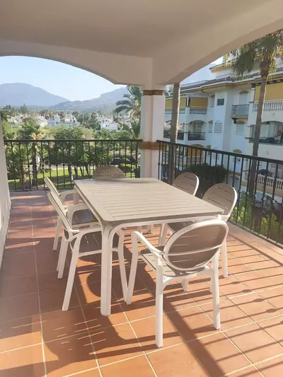 Middle Floor Apartment in Marbella
