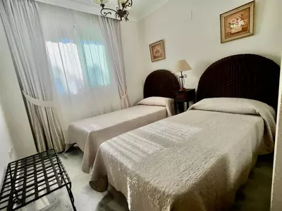 Middle Floor Apartment in Marbella