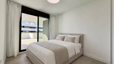 Middle Floor Apartment in Estepona