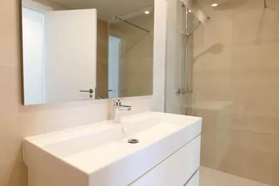 Middle Floor Apartment in Estepona