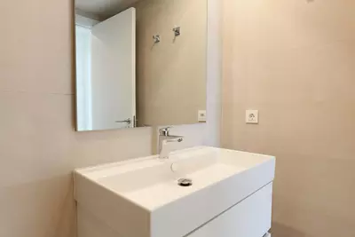 Middle Floor Apartment in Estepona