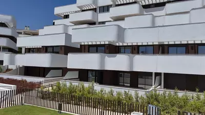 Middle Floor Apartment in Estepona