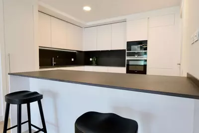 Middle Floor Apartment in Estepona