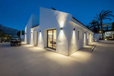 Detached Villa in Nueva Andalucía