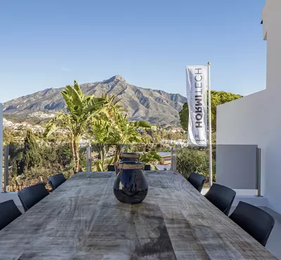 Detached Villa in Nueva Andalucía
