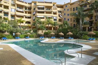 Middle Floor Apartment in Marbella