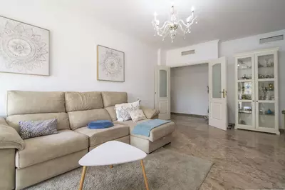 Middle Floor Apartment in Marbella