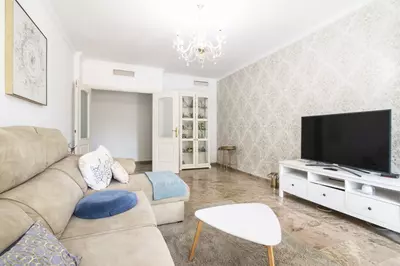 Middle Floor Apartment in Marbella