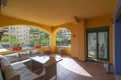 Middle Floor Apartment in Marbella
