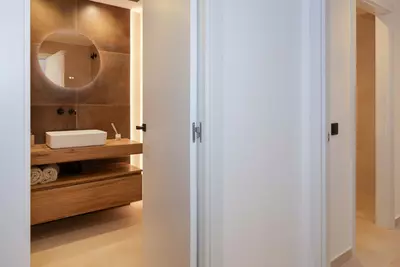 Middle Floor Apartment in Nueva Andalucía