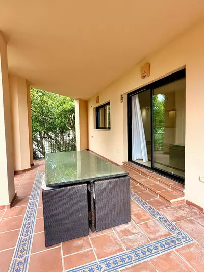 Top Floor Apartment in Puerto Banús