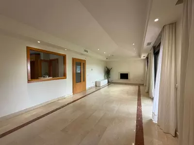 Top Floor Apartment in Puerto Banús