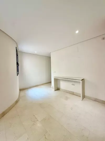 Top Floor Apartment in Puerto Banús