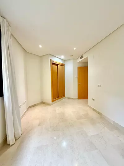 Top Floor Apartment in Puerto Banús