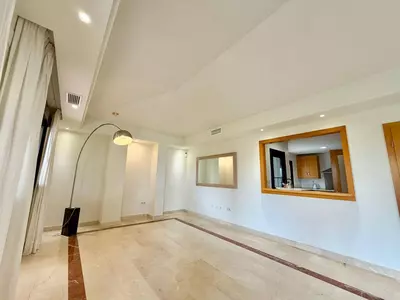 Top Floor Apartment in Puerto Banús