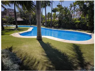 Top Floor Apartment in Puerto Banús