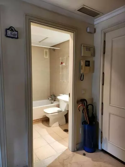 Middle Floor Apartment in Puerto Banús