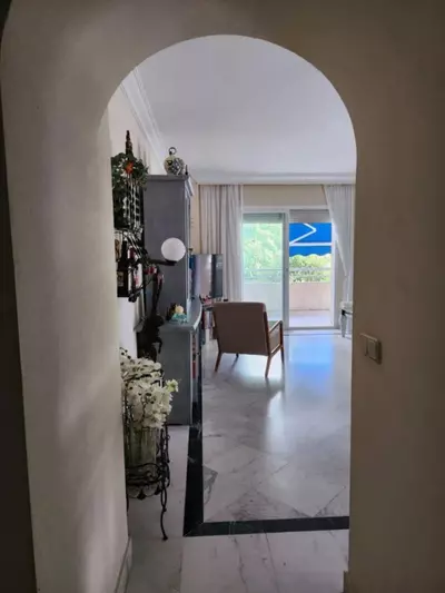 Middle Floor Apartment in Puerto Banús