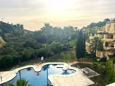 Middle Floor Apartment in Casares Playa