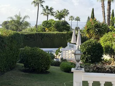 Townhouse in El Paraiso