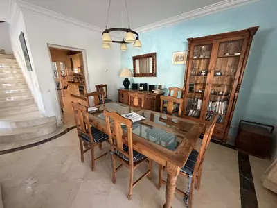 Townhouse in El Paraiso
